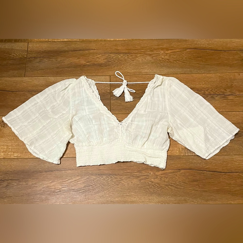 TIMING CROPPED TOP